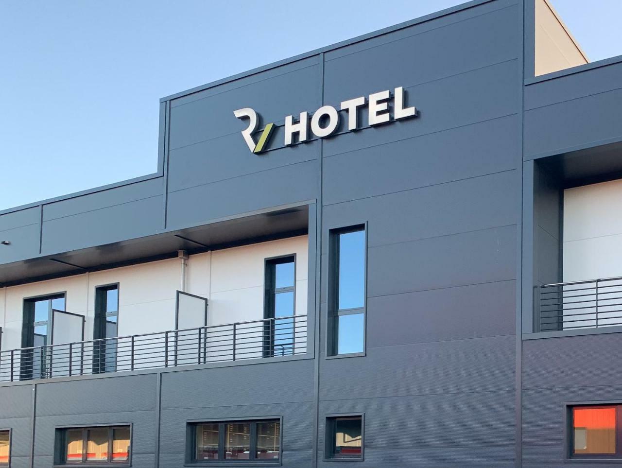 Self Check-In Hotel Von Rotz 빌 외부 사진
