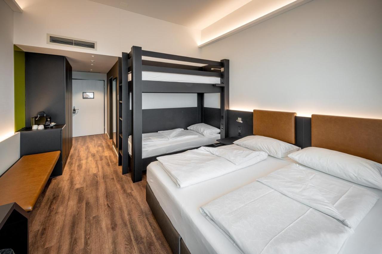Self Check-In Hotel Von Rotz 빌 외부 사진